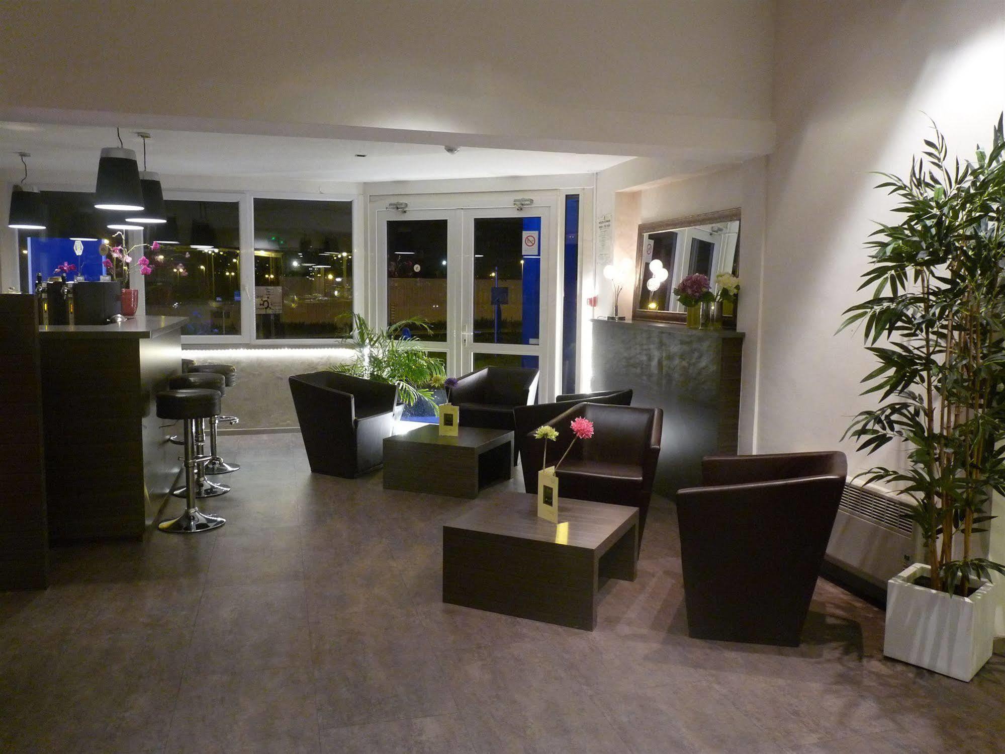 Hotel Restaurant L'Eskemm St Brieuc-Tregueux Exterior foto